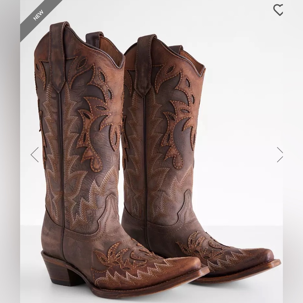 CIRCLE G CHOCOLATE COGNAC OVERLAY & EMBROIDERY WING SNIP TOE WESTERN BOOTS L6031